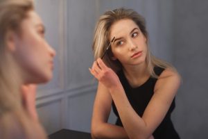 Синдром спасателя: как хронический стресс в семье незаметно разрушает женскую красоту и здоровье