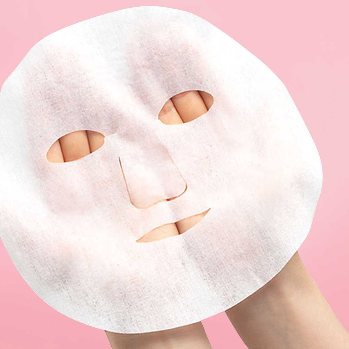 Тканевые маски для лица: как часто пользоваться и что должно быть в составе