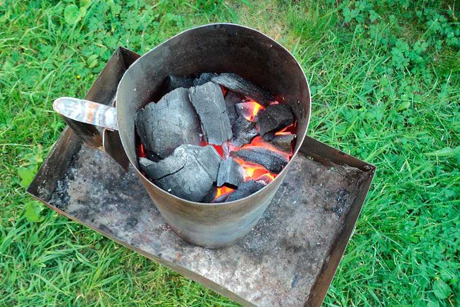11 масок из активированного угля: рецепты, как сделать очищающую в домашних условиях, угольная charcoal в косметологии