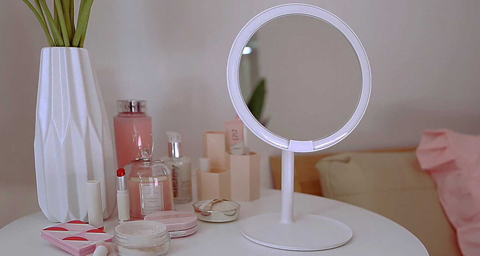 Виды зеркал с подсветкой для макияжа, советы по выбору и размещению