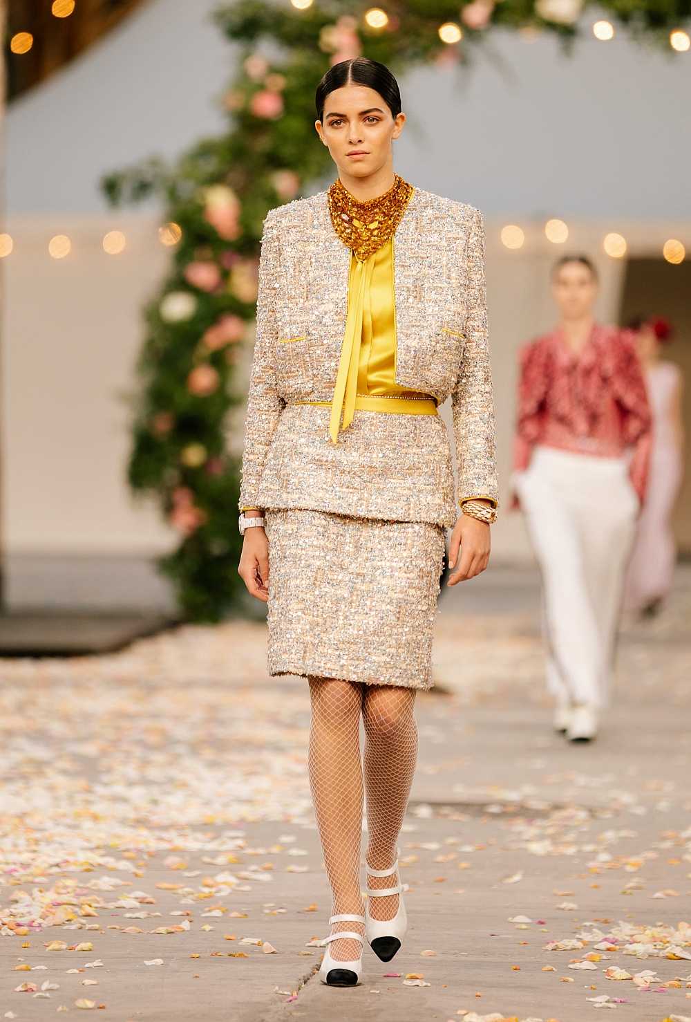 Chanel couture | коллекции осень-зима 2020/2021 | париж | vogue