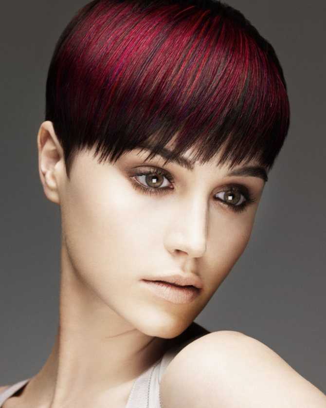 Покраска волос в два цвета: виды окрашивания, технология выполнения
