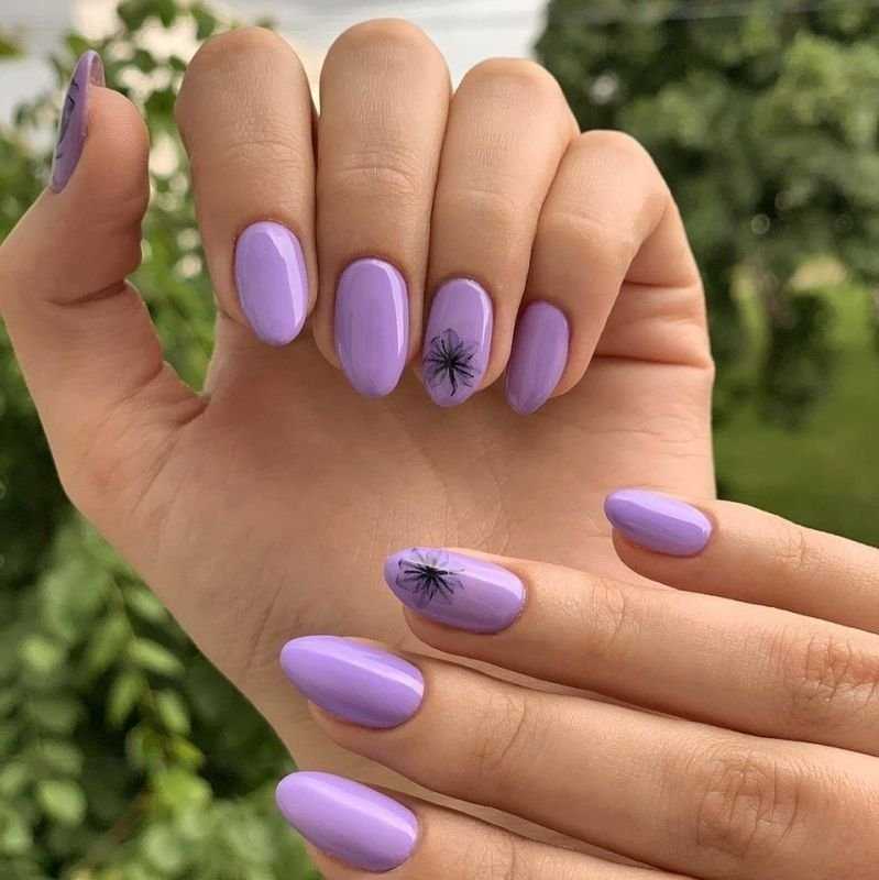Фиолетовый маникюр: лучшие сочетания с разными оттенками
