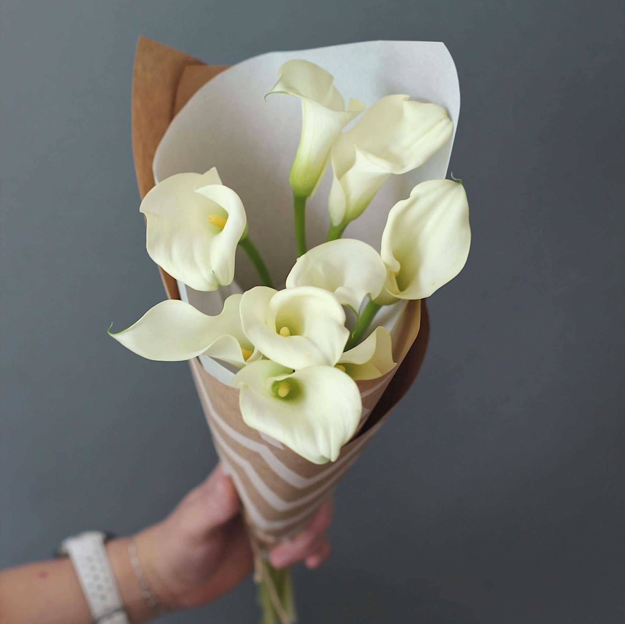 Какие цветы подарить Какой букет невесты заказать, чтобы выглядеть стильно и модно Все тенденции флористики в одной статье Фото красивых букетов и идей по оформлению