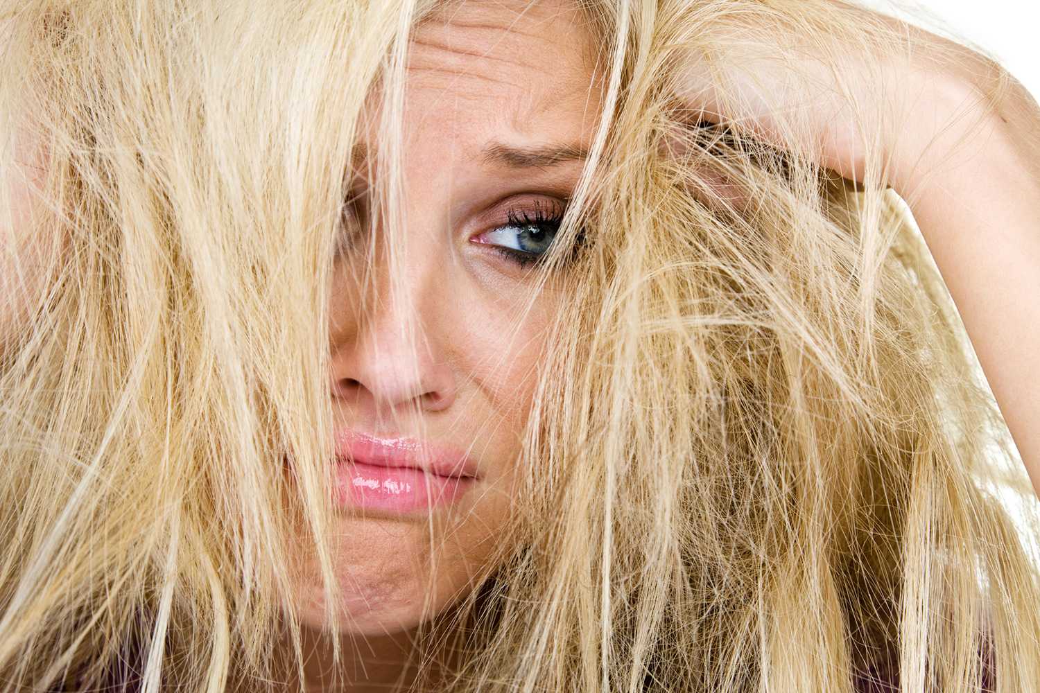 Уход за окрашенными волосами [10 правил] - советы профессионалов как ухаживать в домашних условиях и в салоне