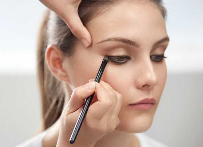 Сухая кожа и макияж: как справиться с несовершенствами сухой кожи