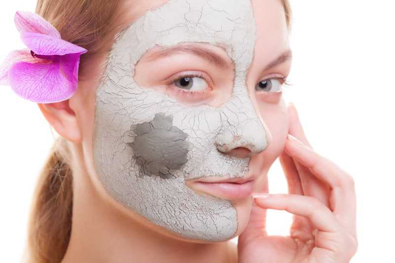 Как приготовить дома очищающую маску для лица?
